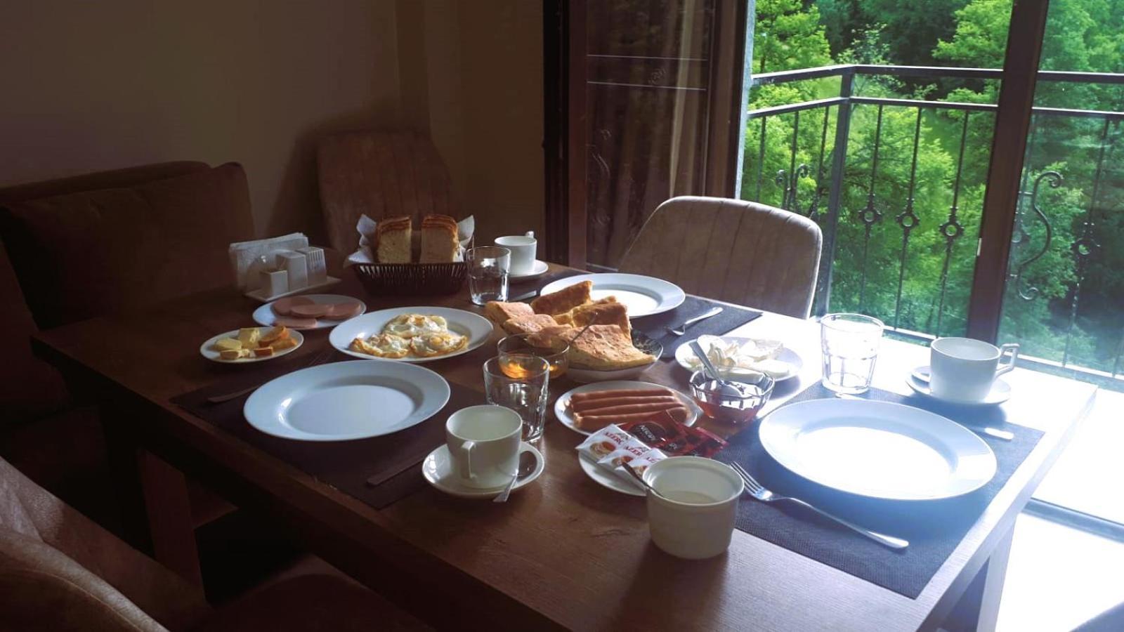 Hotel Khulo Lnn Ngoại thất bức ảnh