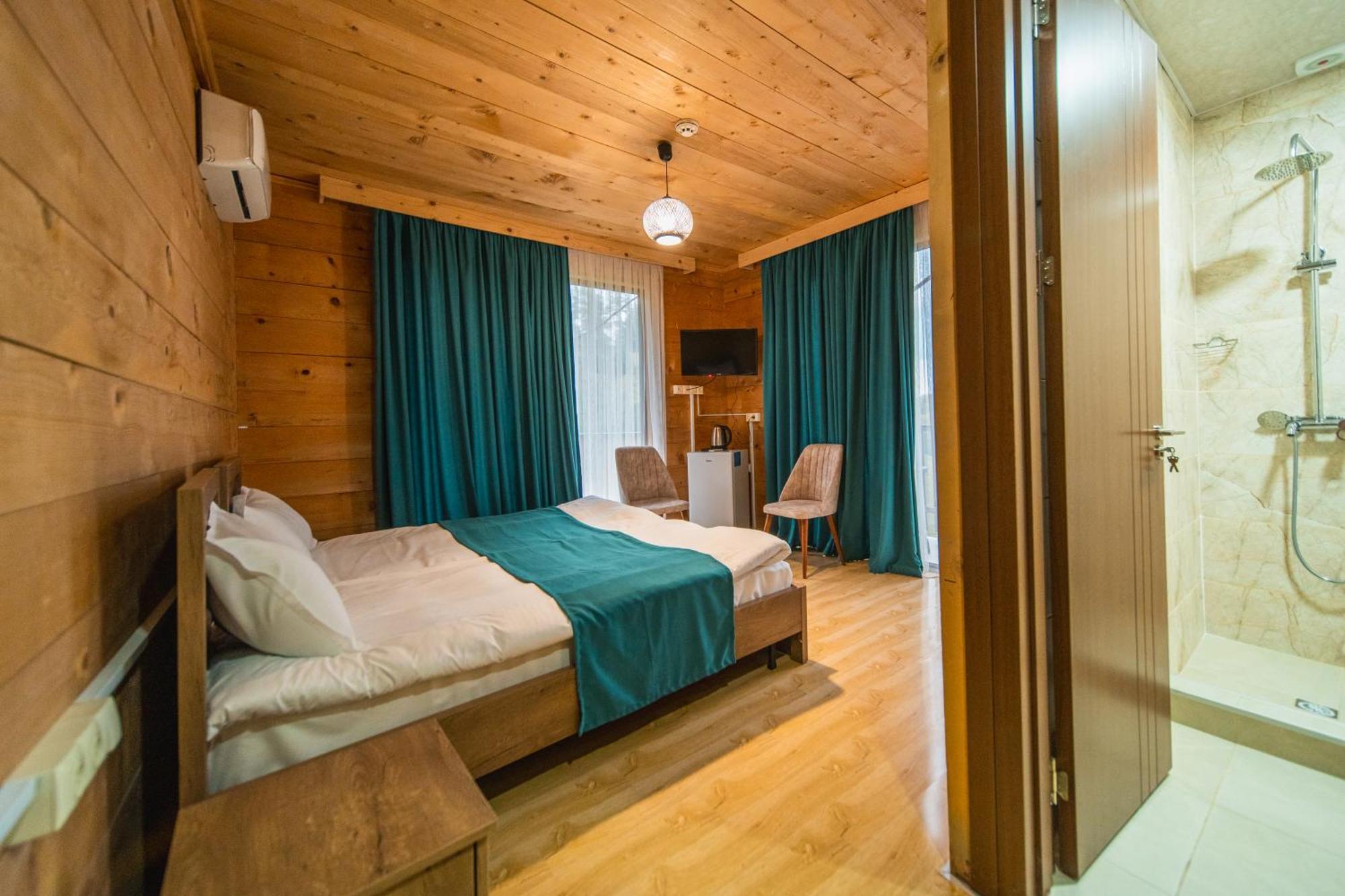 Hotel Khulo Lnn Ngoại thất bức ảnh